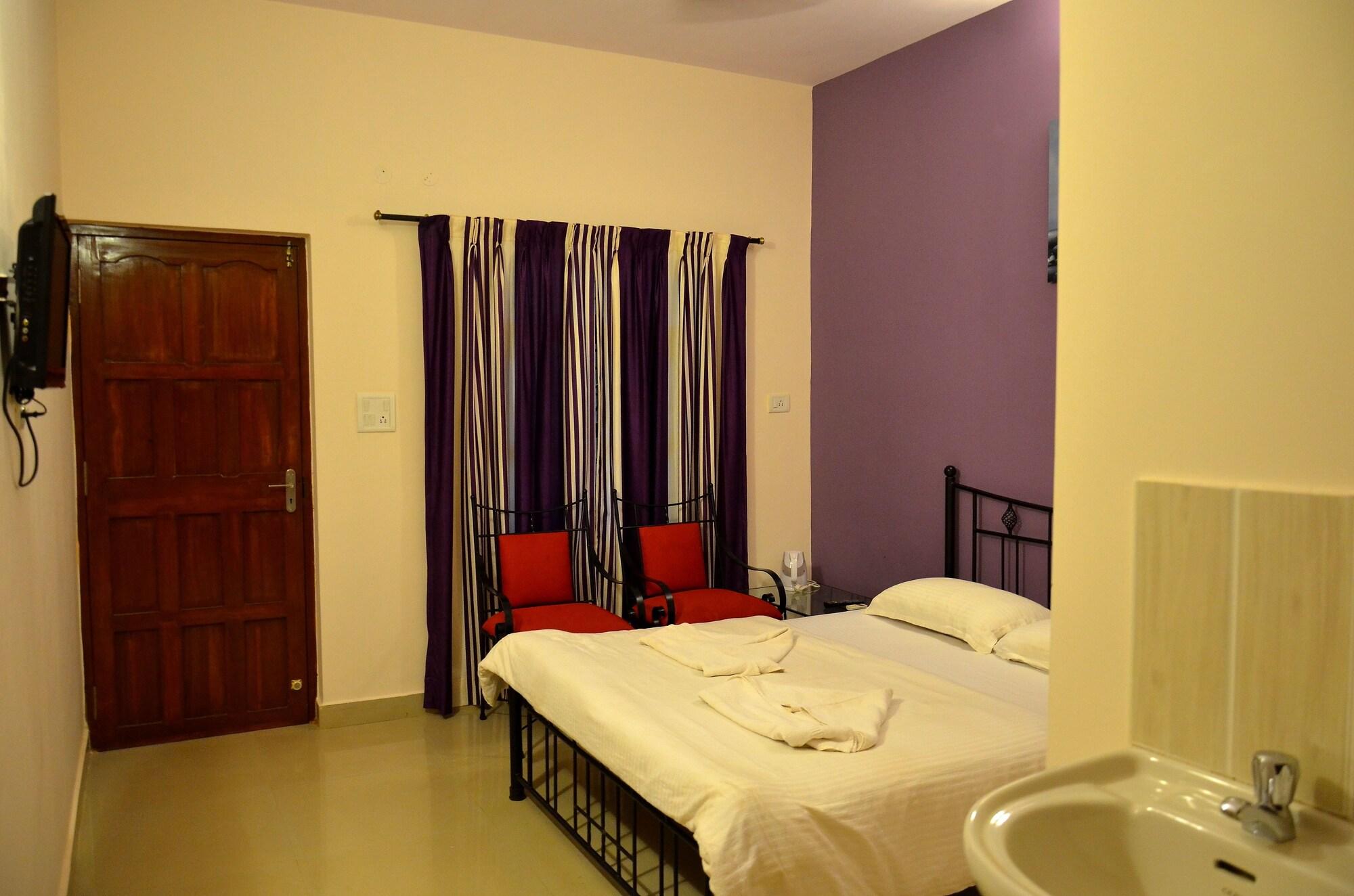 Garima Of Mandrem Hotel Exterior photo